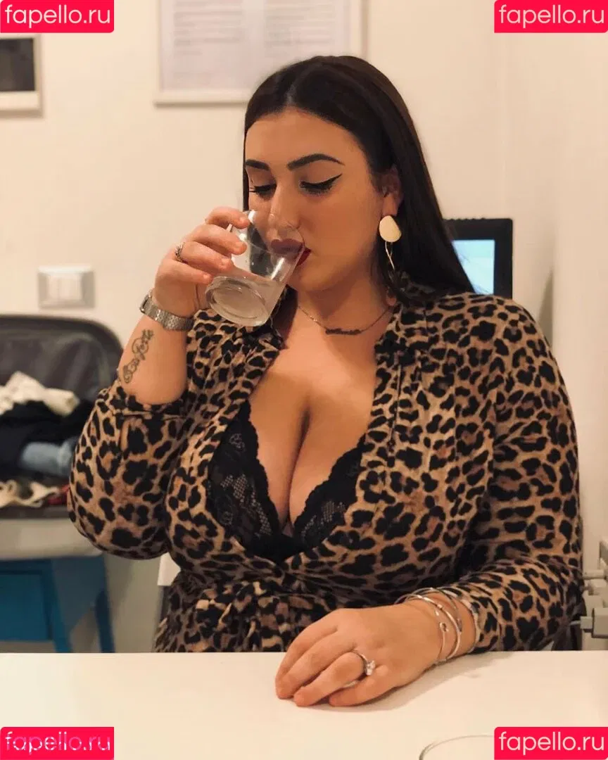 Alessia Barbarossa Onlyfans Photo Gallery 