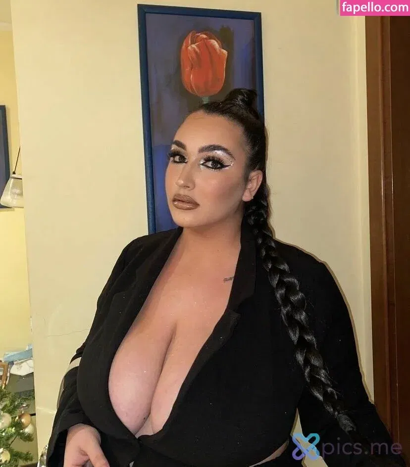 Alessia Barbarossa Onlyfans Photo Gallery 