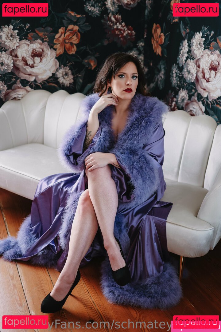 Catieosaurus / Schmateyosaurus Onlyfans Photo Gallery 