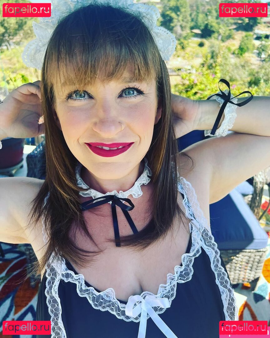 BEX.B.E.X / Busty Bexx / BustyBexx Onlyfans Photo Gallery 