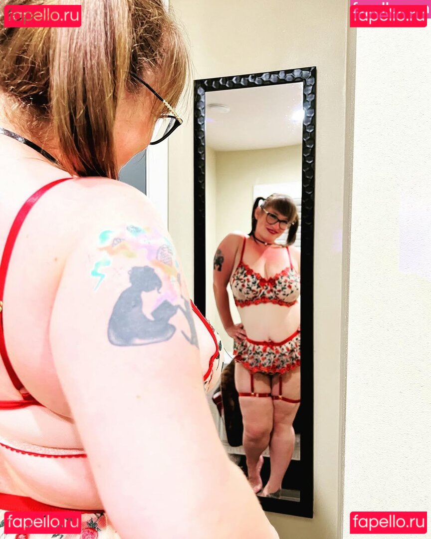 BEX.B.E.X / Busty Bexx / BustyBexx Onlyfans Photo Gallery 