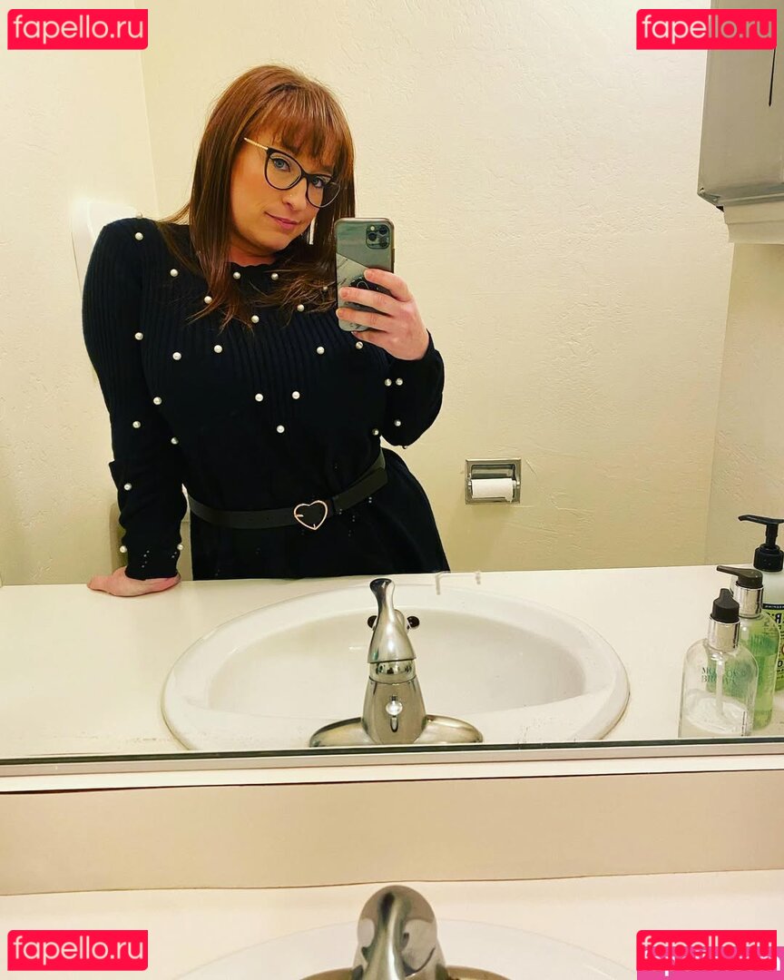 BEX.B.E.X / Busty Bexx / BustyBexx Onlyfans Photo Gallery 