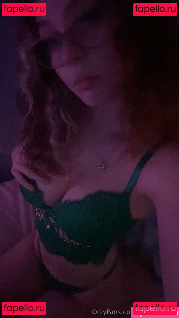 nat_asha696969 / natasha697 Onlyfans Photo Gallery 