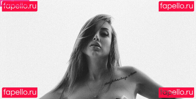 Jheniffer Lopes / jennifer_jlo / jheniifferlopes Onlyfans Photo Gallery 