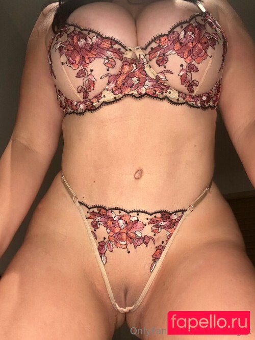 Olivia Knight / lookingformates / oliviaknighttt Nude Onlyfans Photo 42