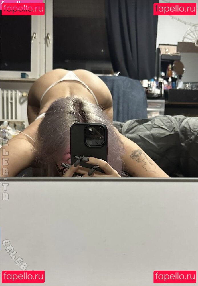 bella_dmn / dmn._Bella Nude Onlyfans Photo 32