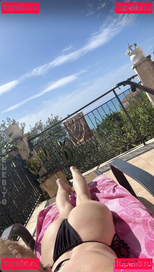 bella_dmn / dmn._Bella Nude Onlyfans Photo 7