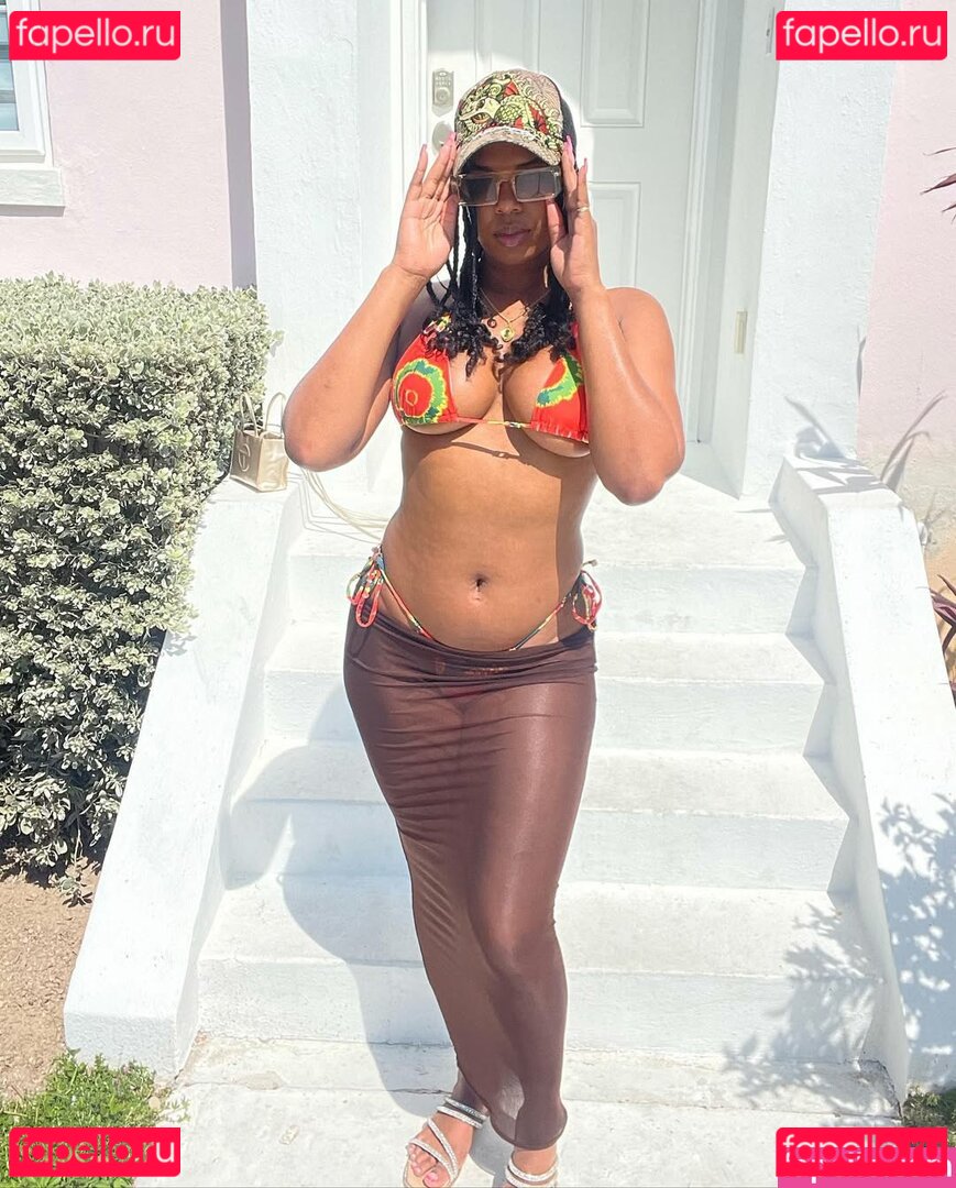 Yasmeen Kearra / yaskearra / yasmeen.kearra Nude Onlyfans Photo 50