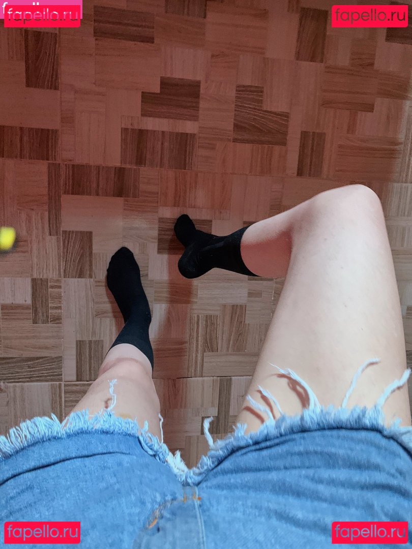 Bellafeet_xx Onlyfans Photo Gallery 