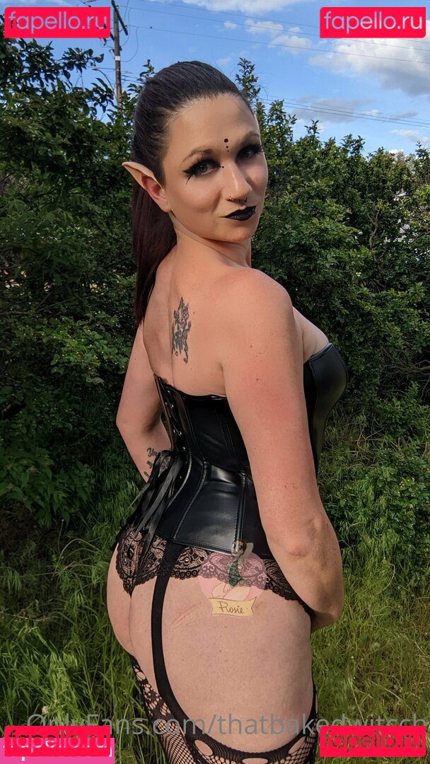 thatbakedwitcch / thatbakedwitch Nude Onlyfans Photo 12