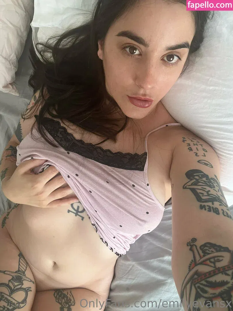 emilyevansx Onlyfans Photo Gallery 