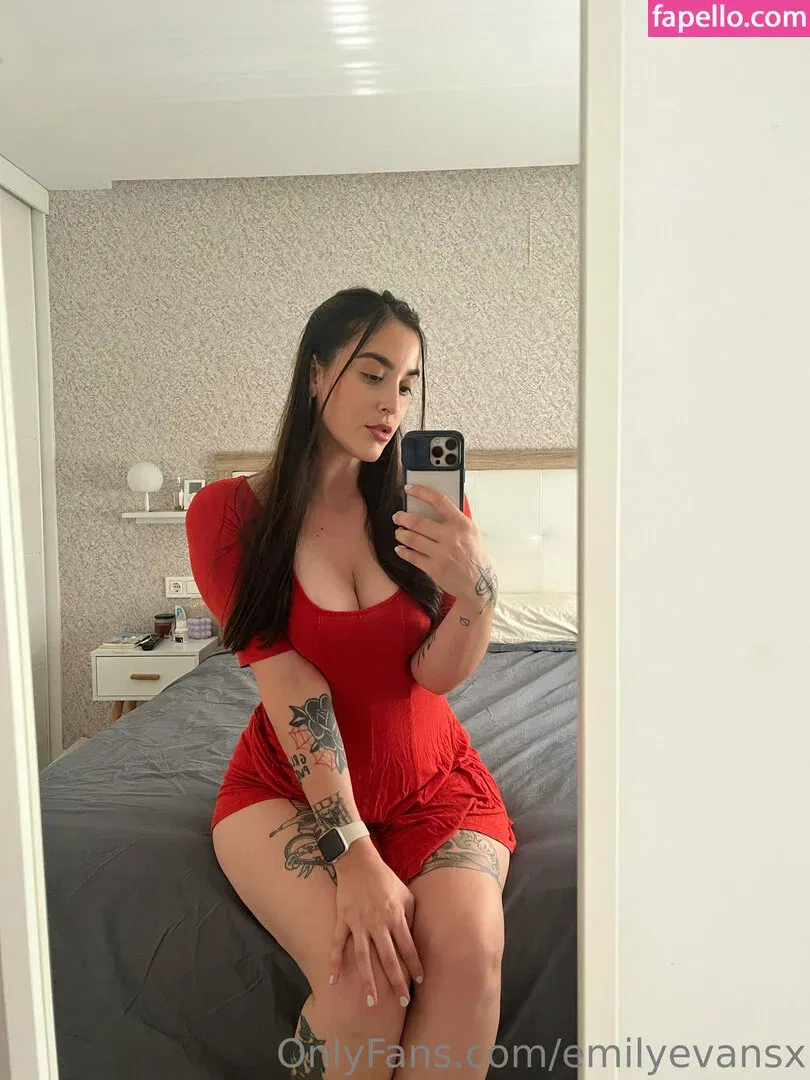 emilyevansx Onlyfans Photo Gallery 