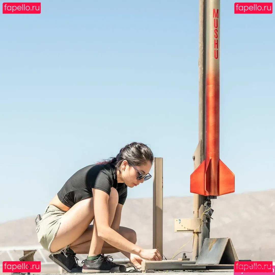 Xyla Foxlin Onlyfans Photo Gallery 