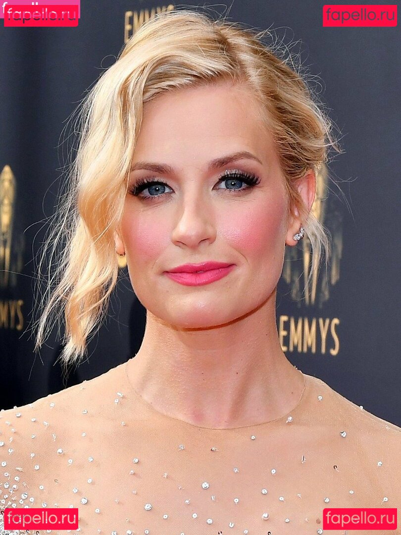 Beth Behrs / bethbehrs Nude Onlyfans Photo 17