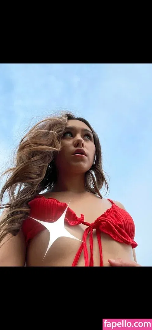 rlunas Onlyfans Photo Gallery 