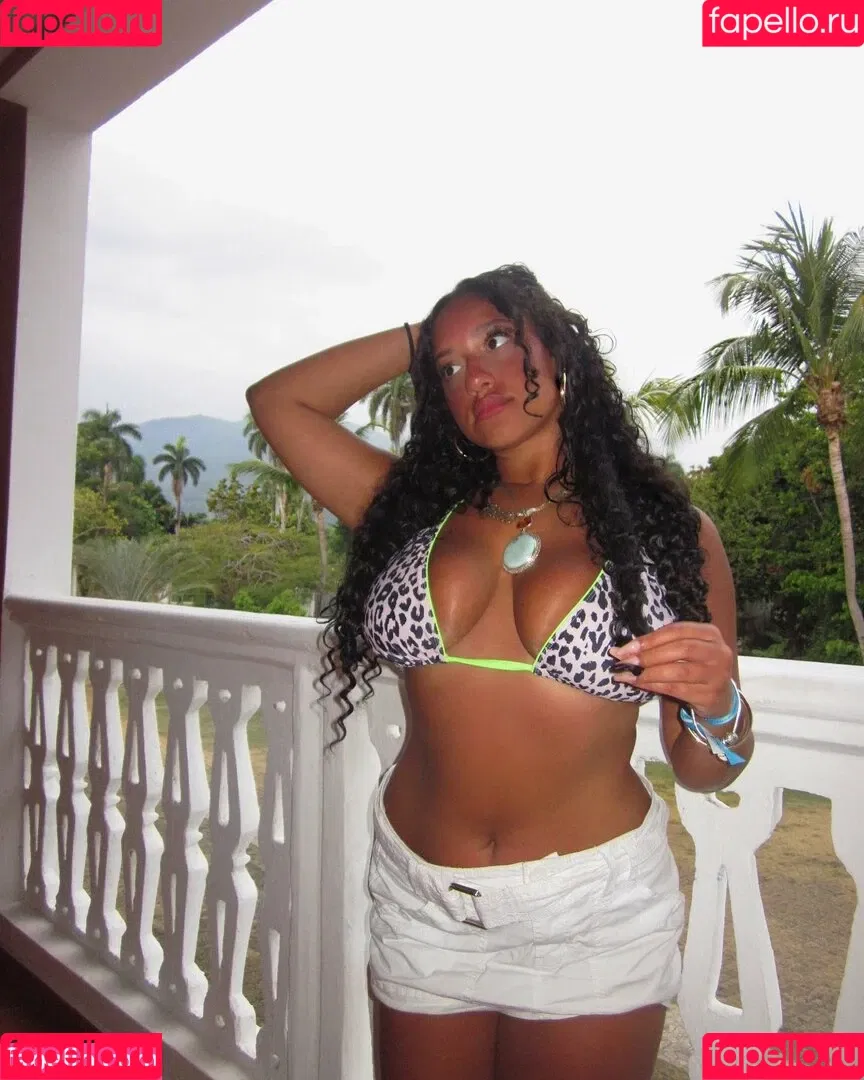 abbycruceta Onlyfans Photo Gallery 