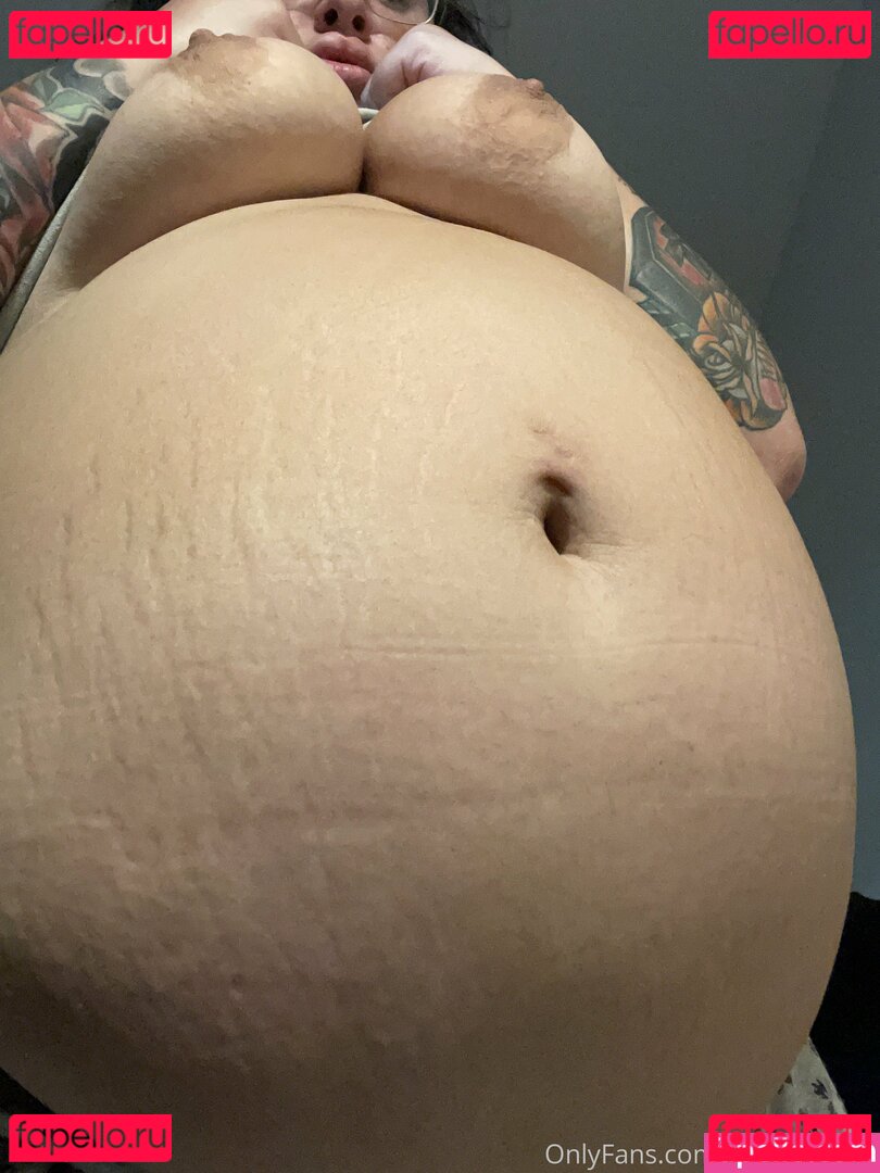 carmenlafox / givemecream Onlyfans Photo Gallery 