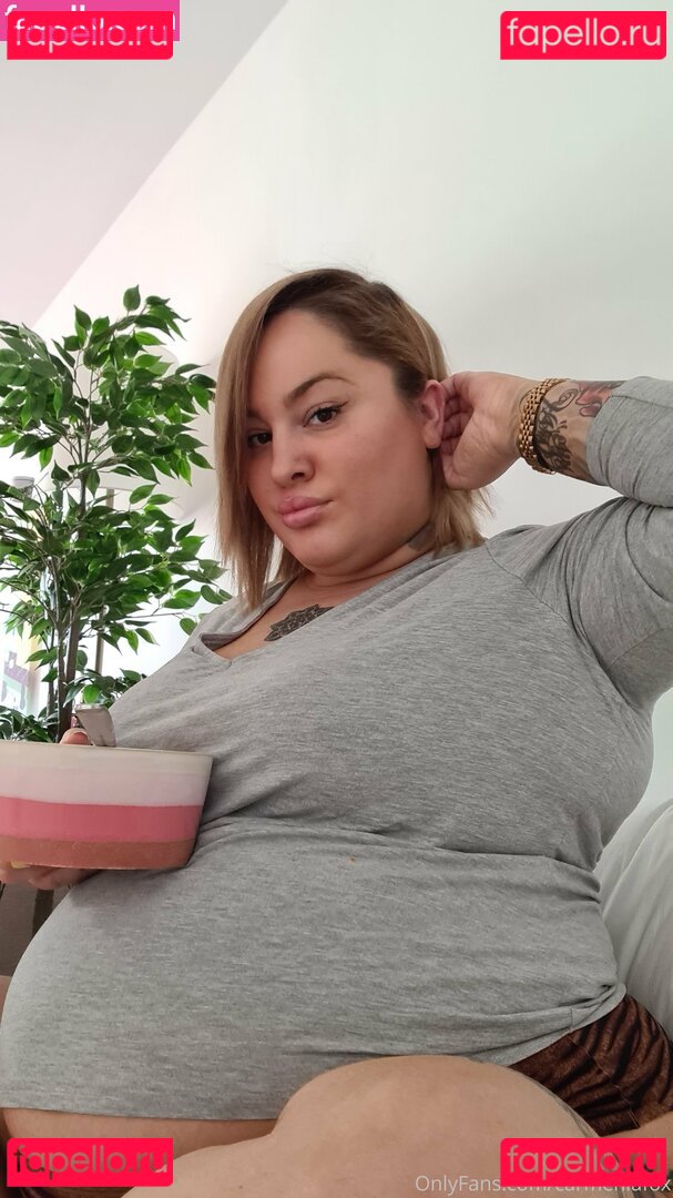 carmenlafox / givemecream Onlyfans Photo Gallery 