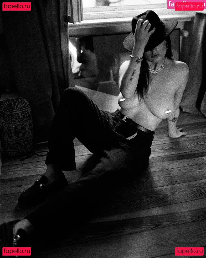 Sophieandjune Onlyfans Photo Gallery 