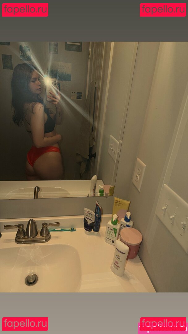 uronlyalysia Nude Onlyfans Photo 10