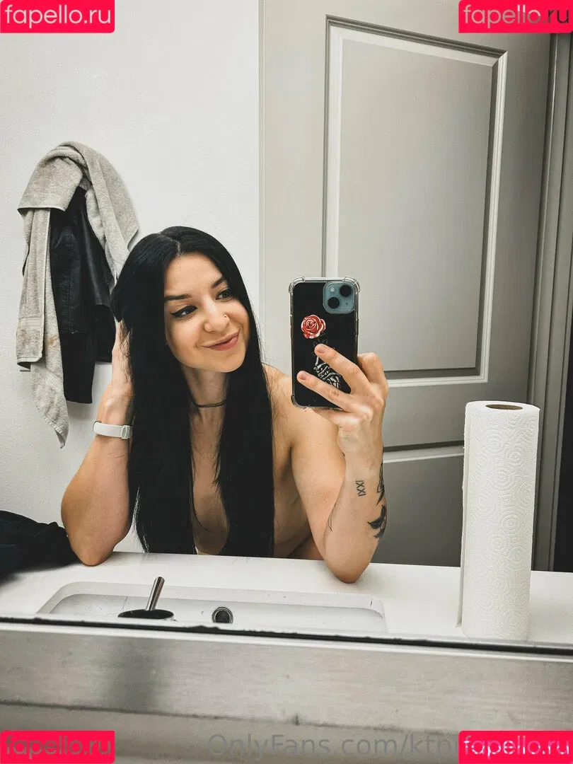 ktpineapple Onlyfans Photo Gallery 