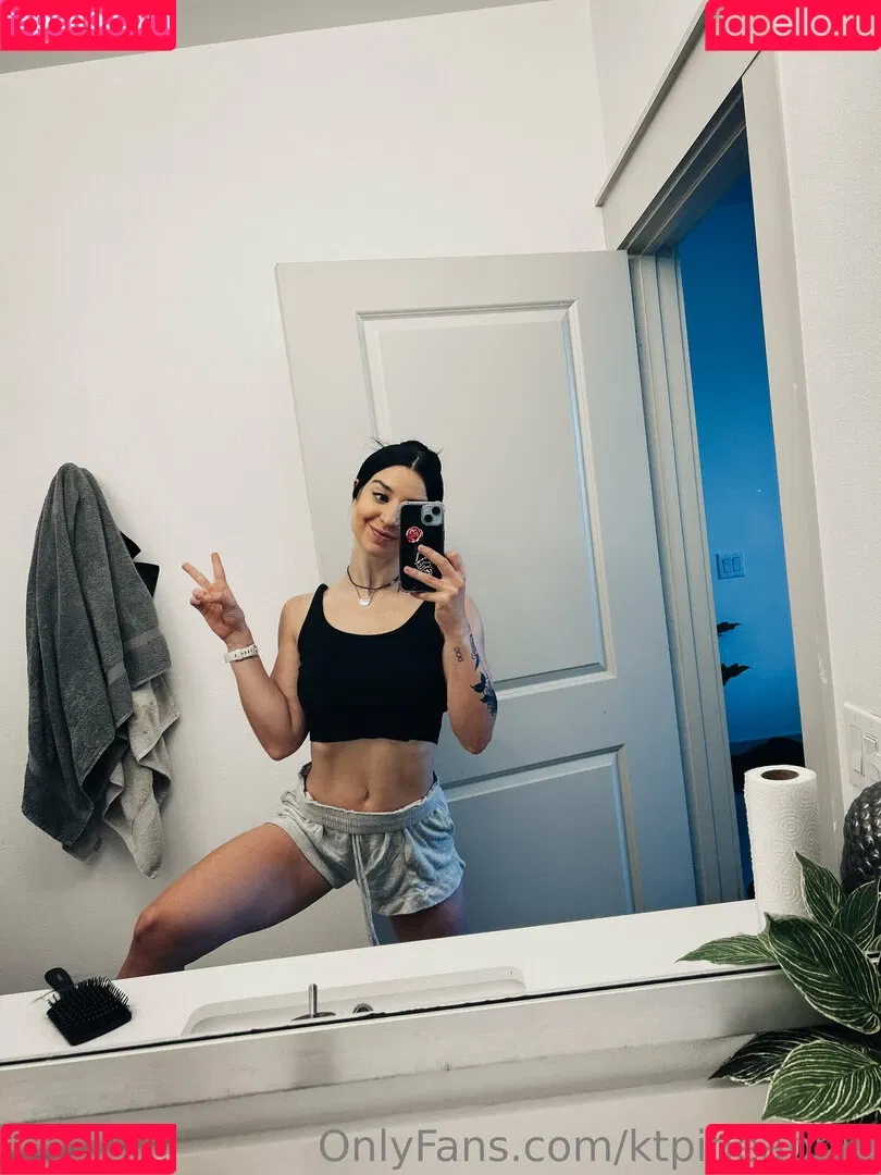 ktpineapple Onlyfans Photo Gallery 