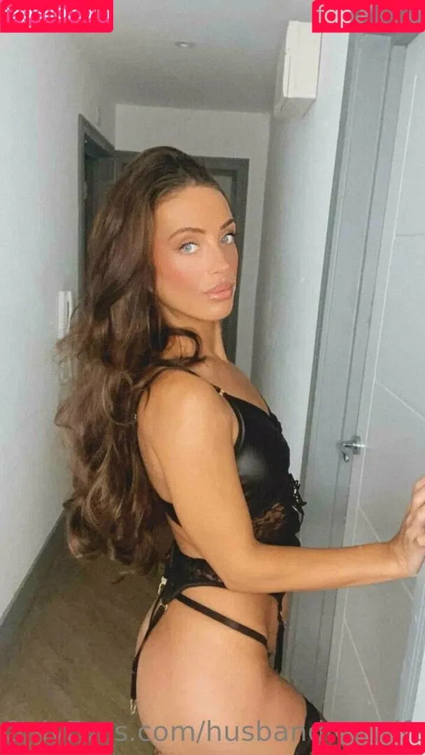 husbandhotwifeyx Onlyfans Photo Gallery 