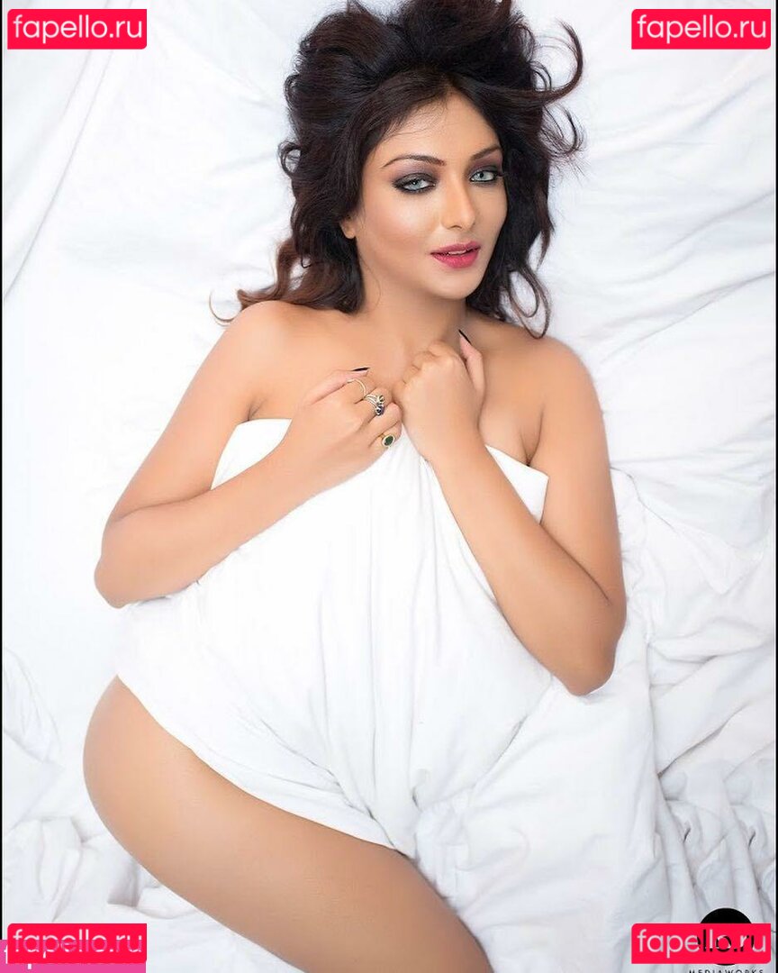 Khushi Mukherjee Nude Onlyfans Photo 46