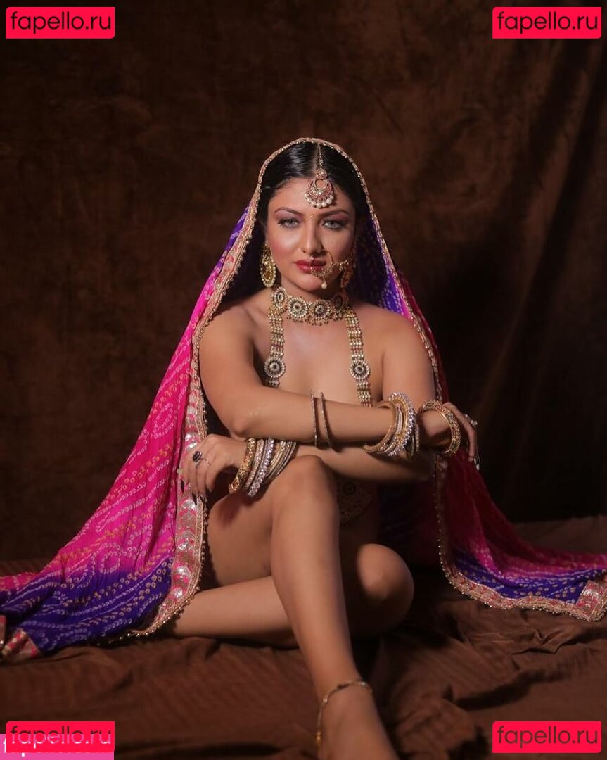 Khushi Mukherjee Nude Onlyfans Photo 23