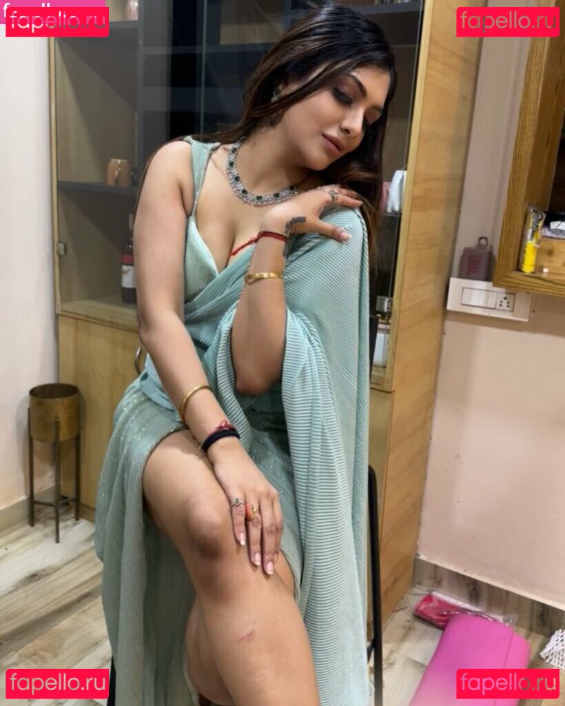 Khushi Mukherjee Nude Onlyfans Photo 3