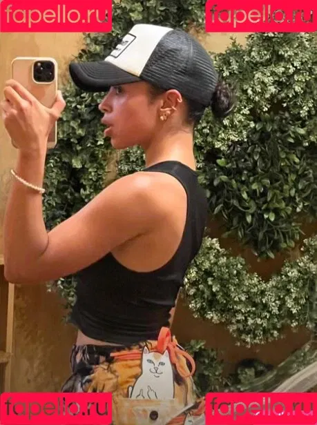 Liza Koshy Onlyfans Photo Gallery 