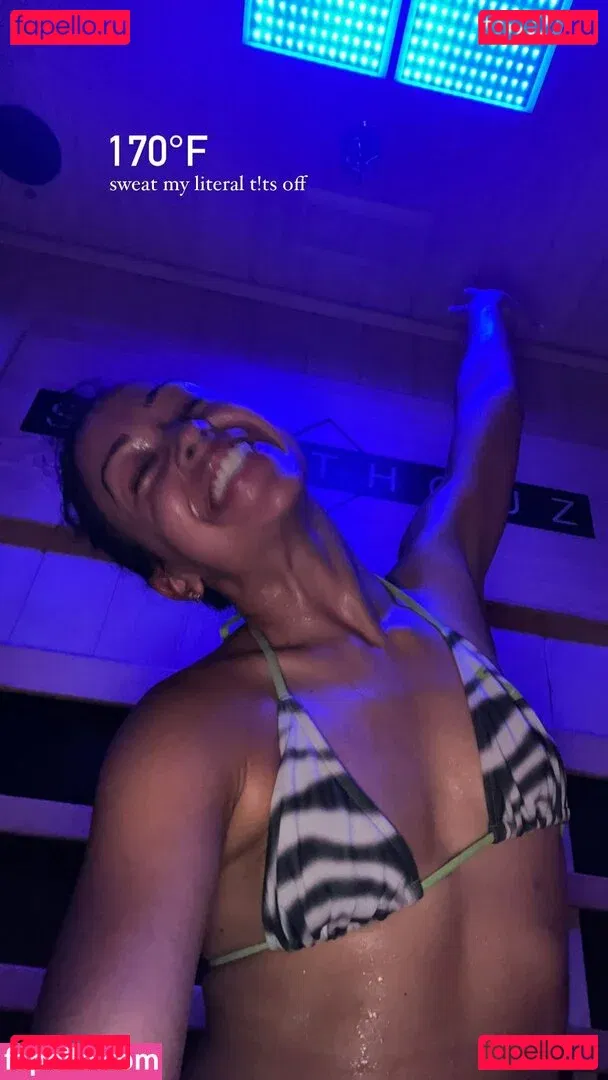 Liza Koshy Onlyfans Photo Gallery 