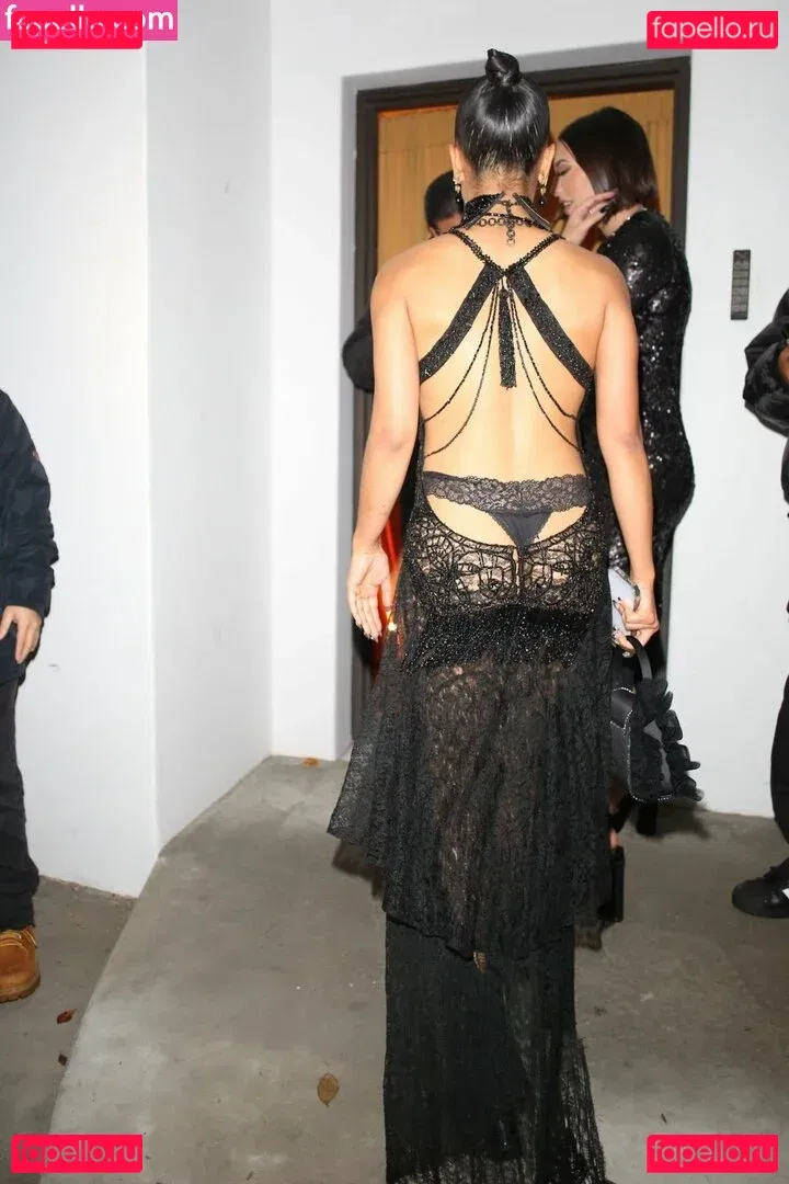 Liza Koshy Onlyfans Photo Gallery 