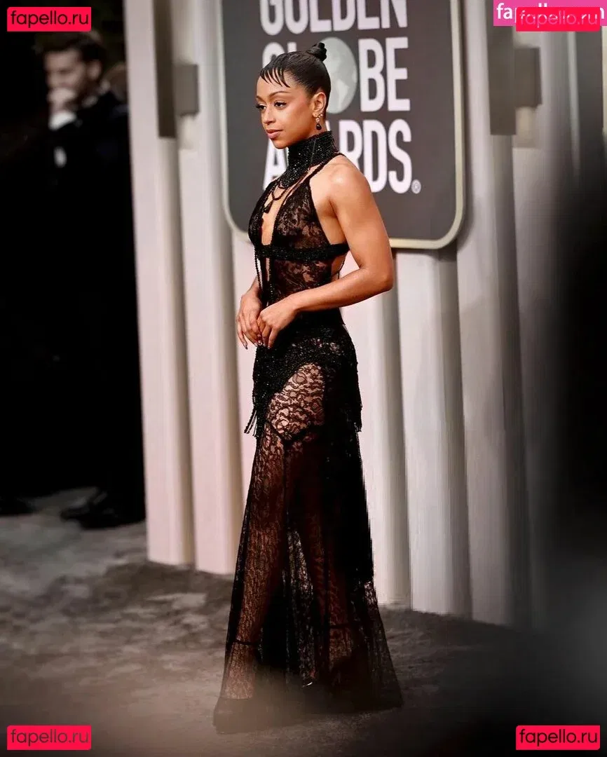 Liza Koshy Onlyfans Photo Gallery 