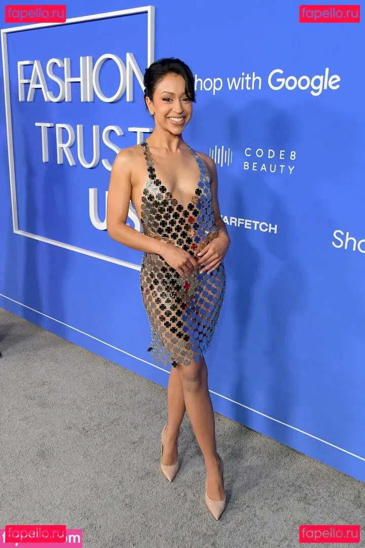 Liza Koshy Onlyfans Photo Gallery 