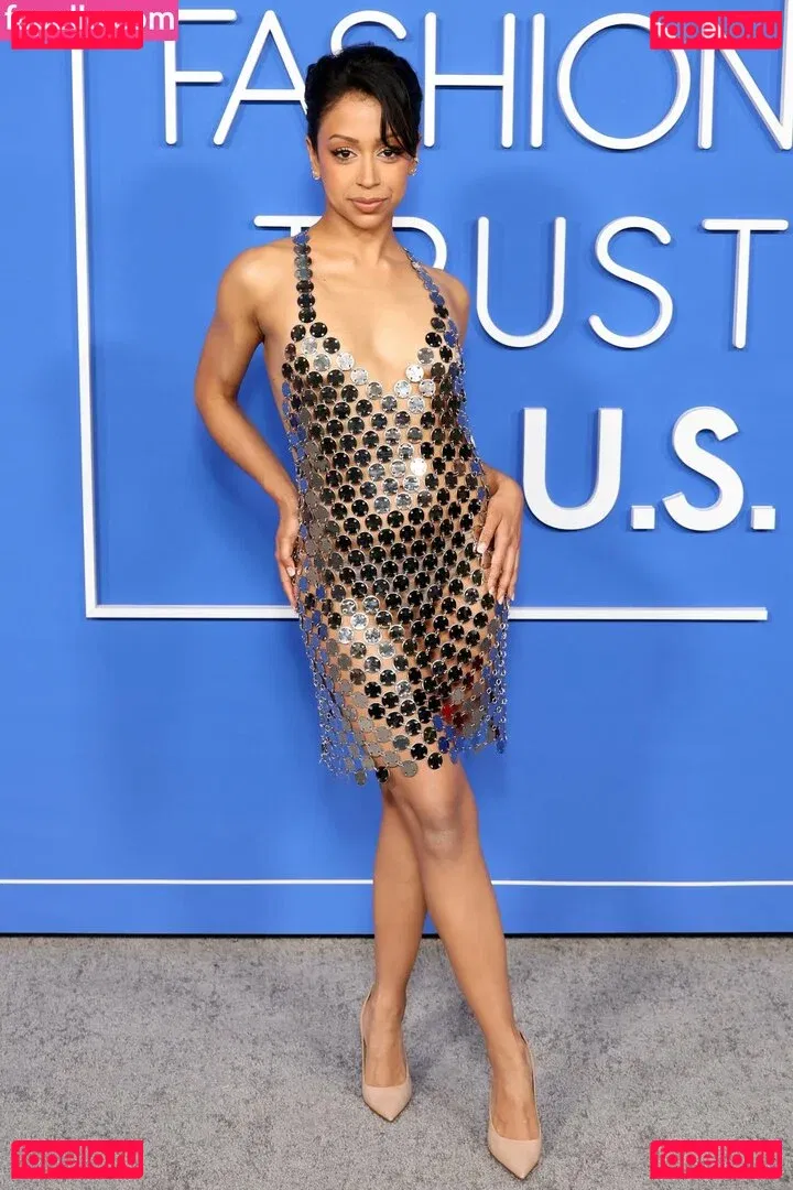 Liza Koshy Onlyfans Photo Gallery 