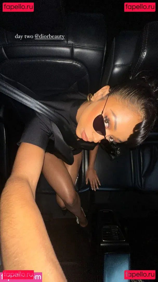 Liza Koshy Onlyfans Photo Gallery 