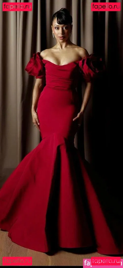 Liza Koshy Onlyfans Photo Gallery 