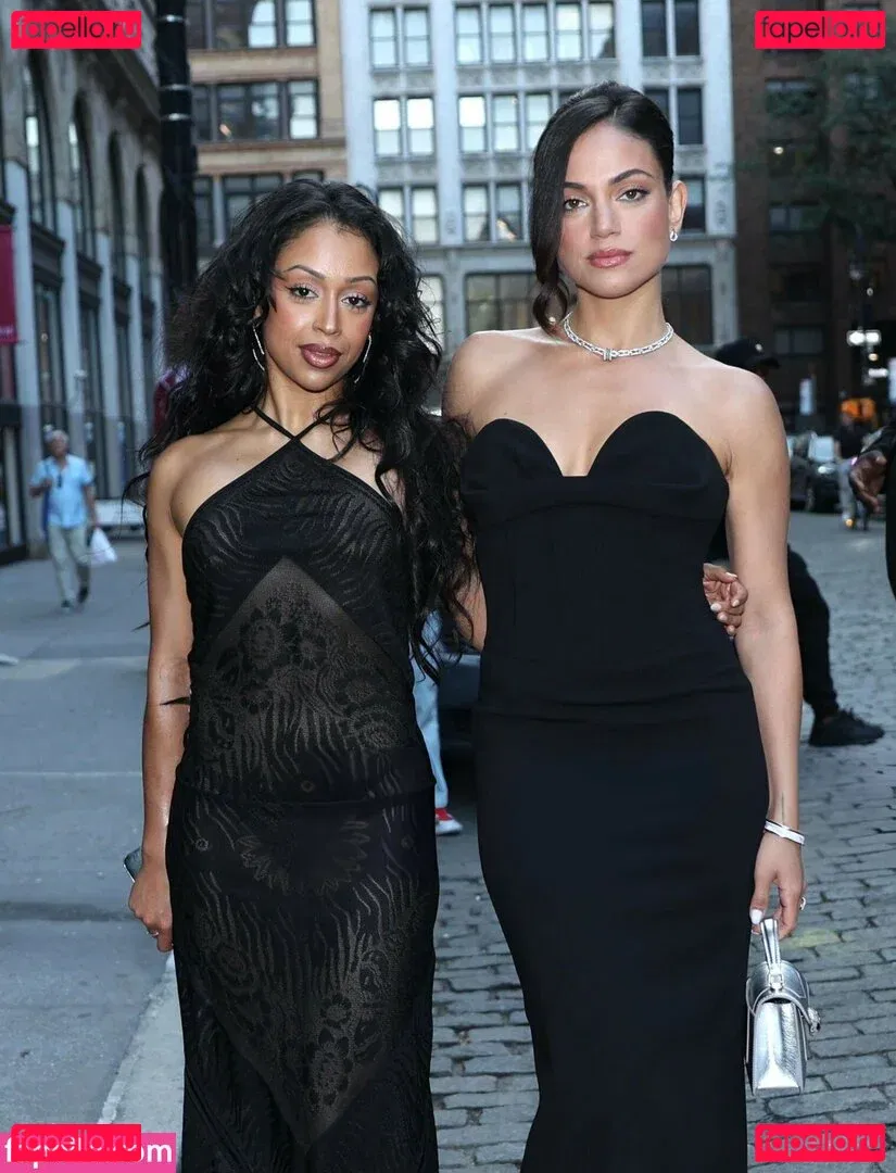 Liza Koshy Onlyfans Photo Gallery 