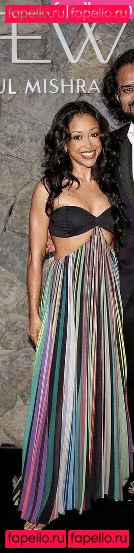 Liza Koshy Onlyfans Photo Gallery 