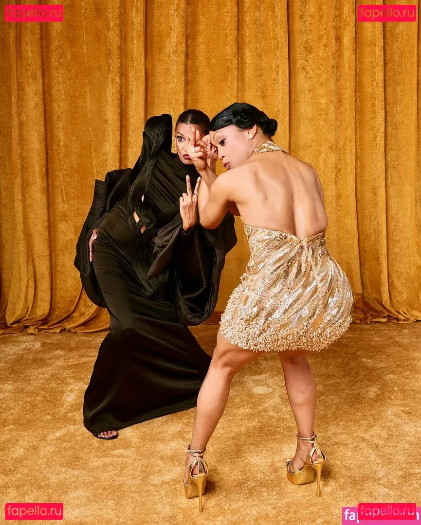 Liza Koshy Onlyfans Photo Gallery 