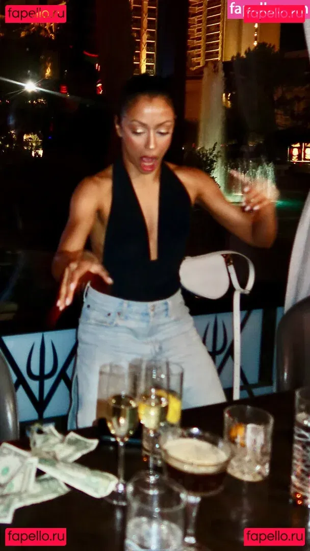Liza Koshy Onlyfans Photo Gallery 