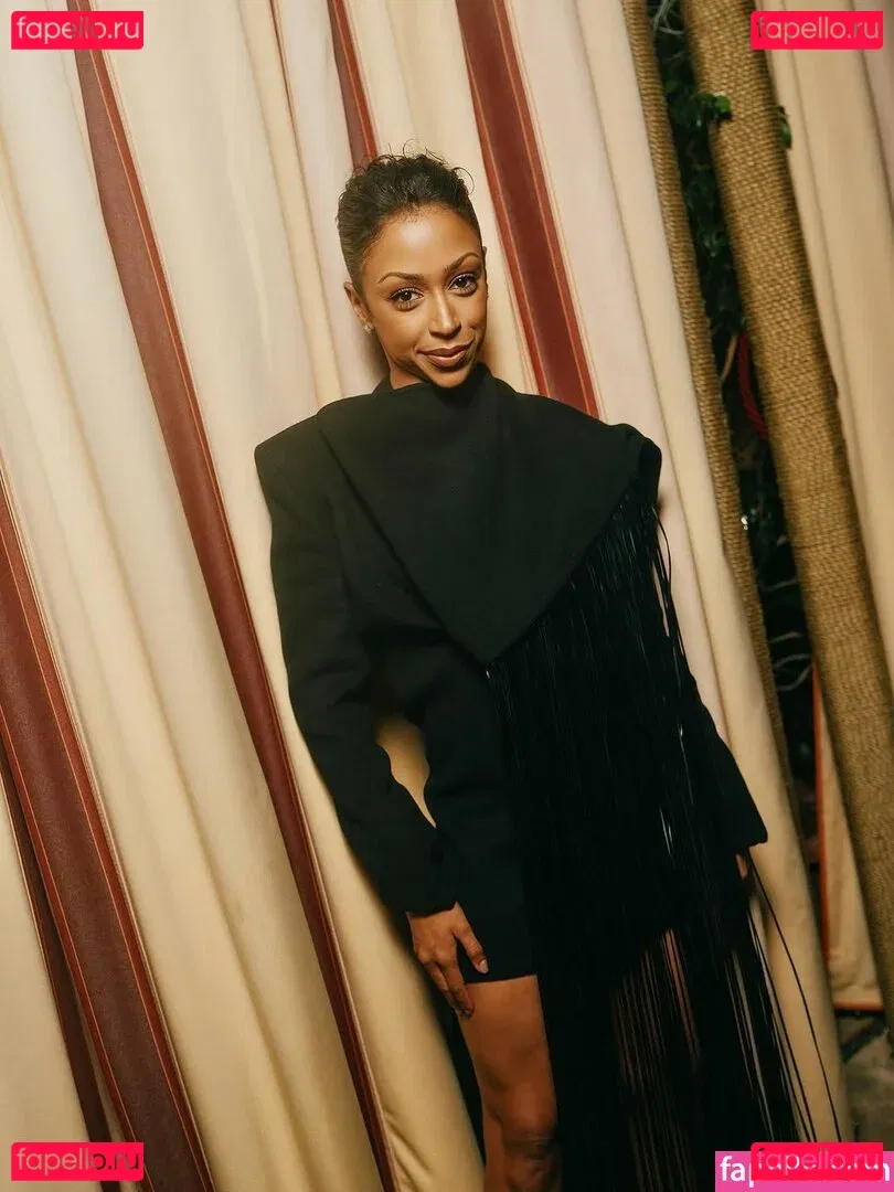 Liza Koshy Onlyfans Photo Gallery 