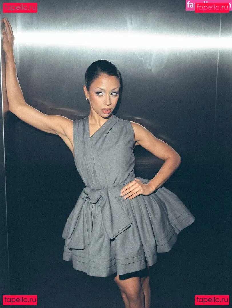 Liza Koshy Onlyfans Photo Gallery 