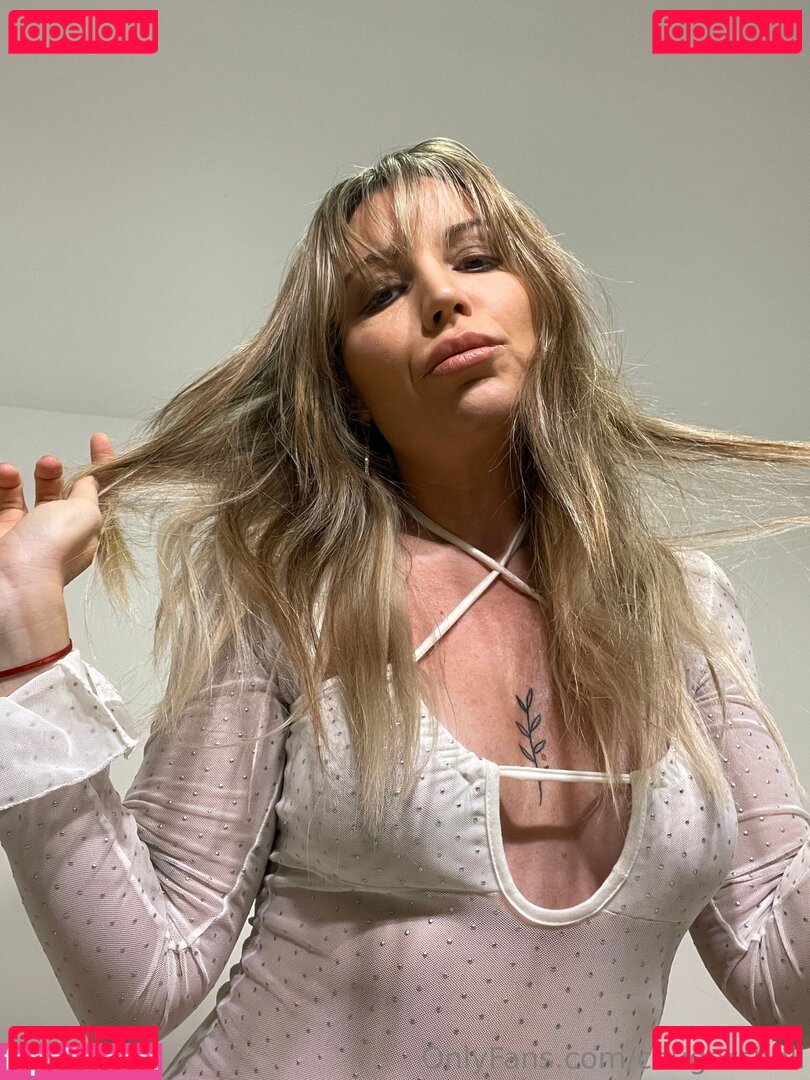 bannkgotit / cougarshell Onlyfans Photo Gallery 