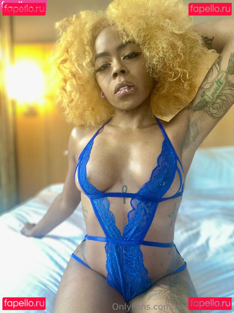 tineebadassfree Nude Onlyfans Photo 36