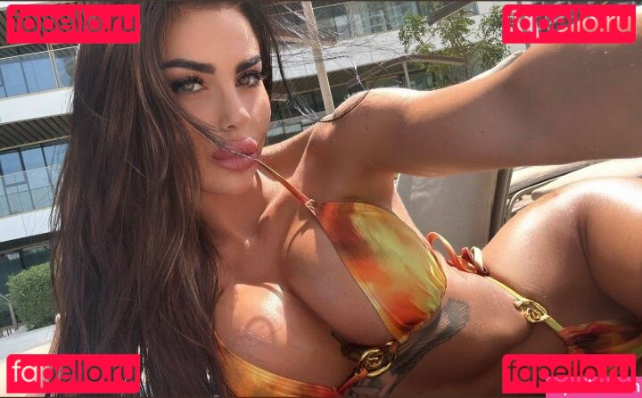 Alessia Frezza / Alessiya Nina / _alessiyaa_lopez / alessiya_f / alessiya_nina / babygirlllale Onlyfans Photo Gallery 