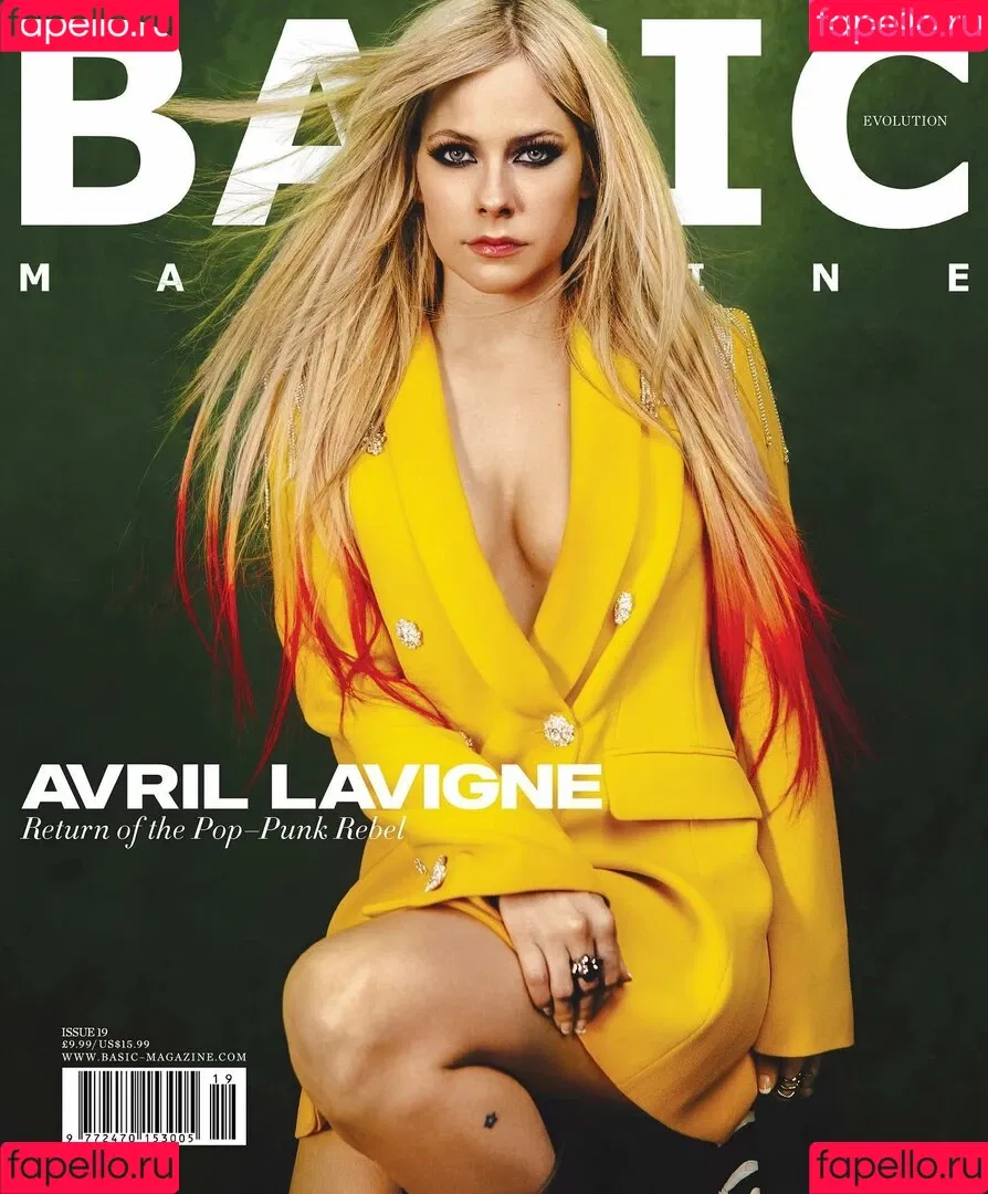 Avril Lavigne Onlyfans Photo Gallery 