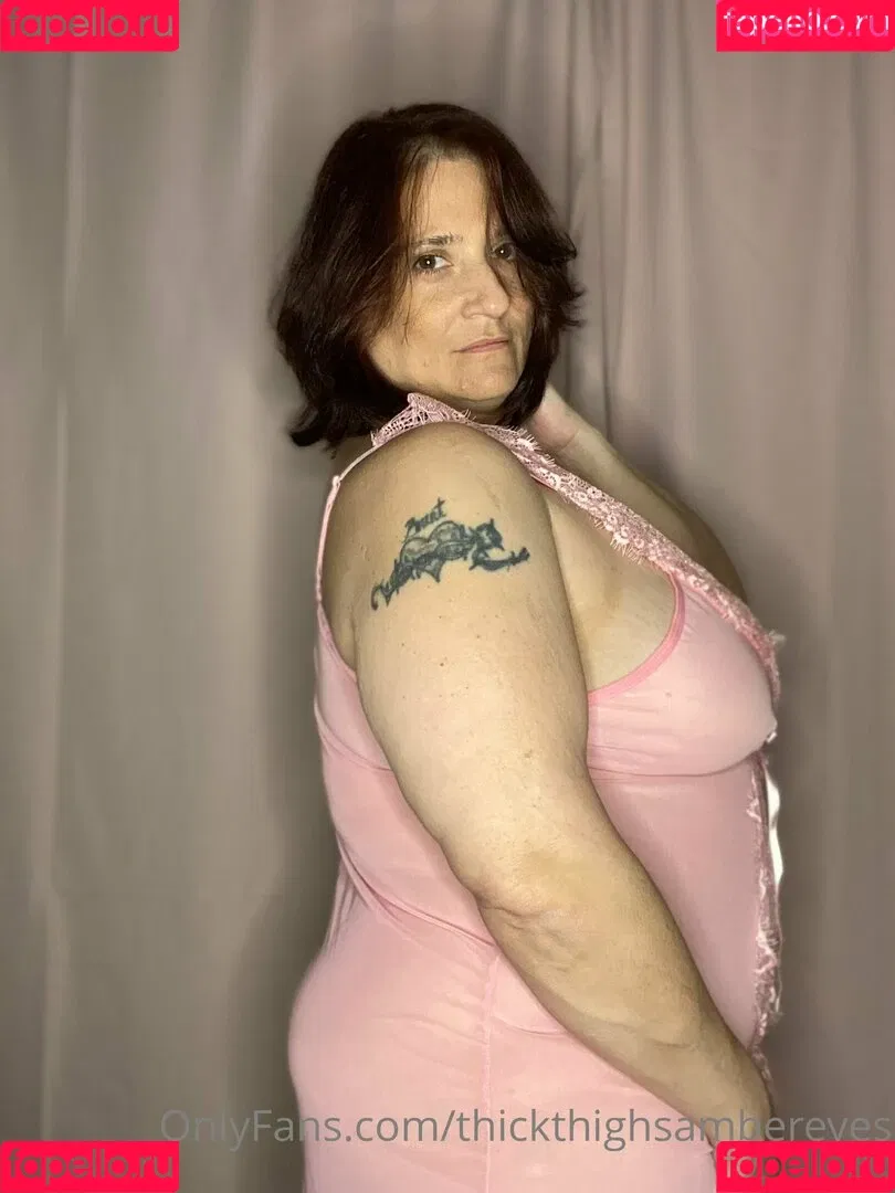 thickthighsambereyes Onlyfans Photo Gallery 