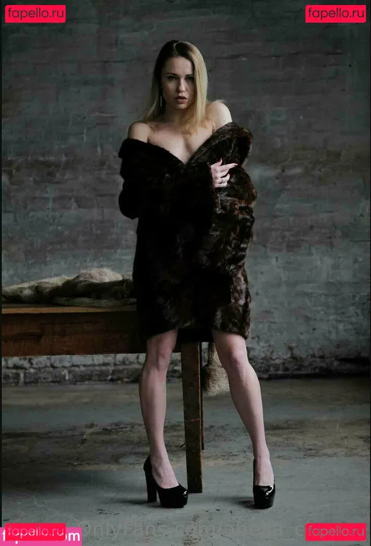 abella_chaseq Onlyfans Photo Gallery 